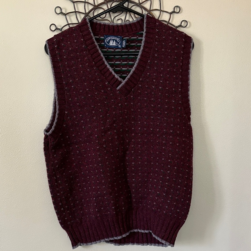 G.H. Bass & Co. Men's Burgundy V-Neck Sweater Vest with Gray Trim